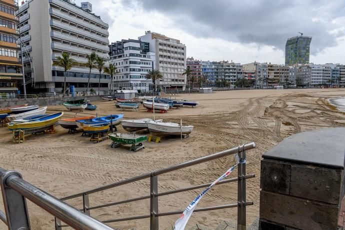 25-03-20 LAS PALMAS DE GRAN CANARIA. CIUDAD. LAS PALMAS DE GRAN CANARIA. Recorrido por la ciudad para vera su desolación.   Fotos: Juan Castro.  | 25/03/2020 | Fotógrafo: Juan Carlos Castro