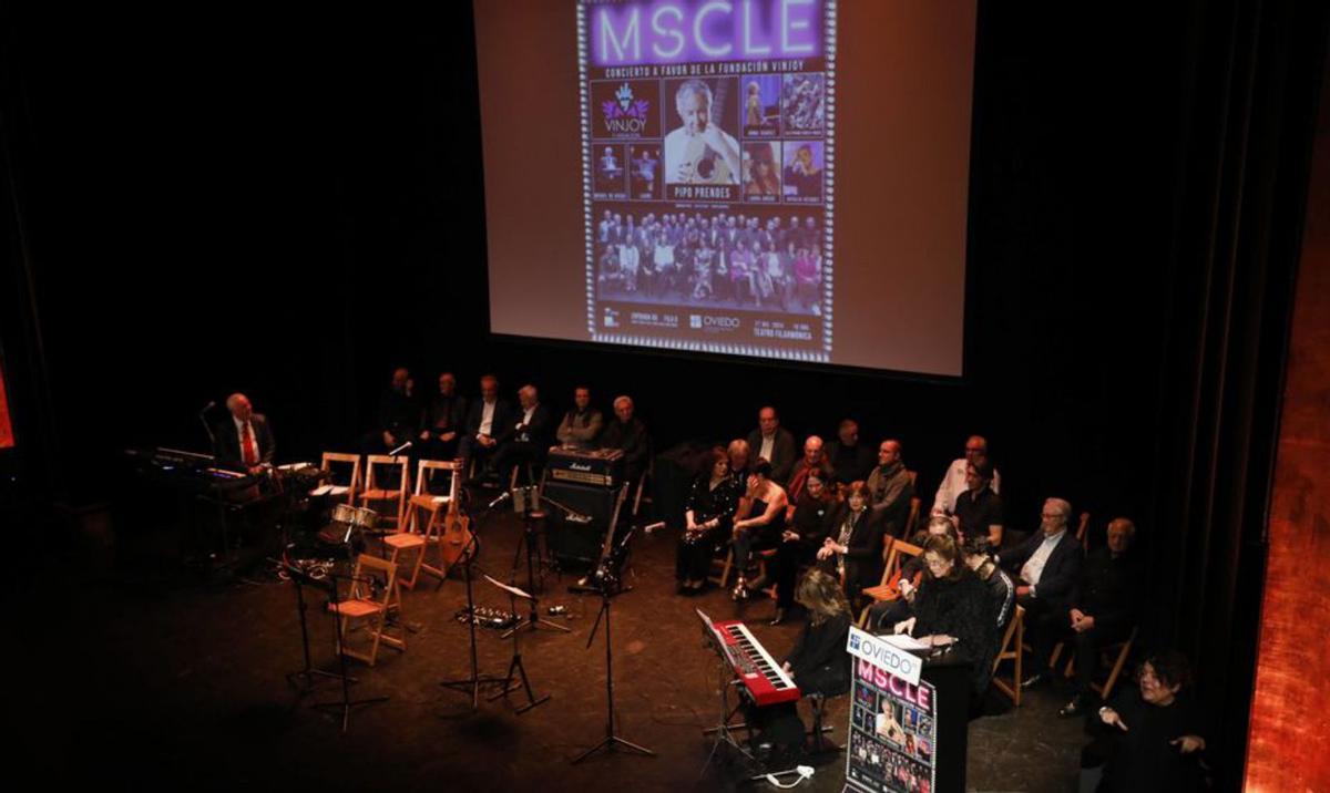 Un instante del espectáculo «MSCLE, en el Filarmónica.