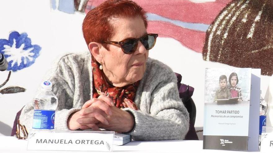 Manuela Ortega en la Fira del Llibre.