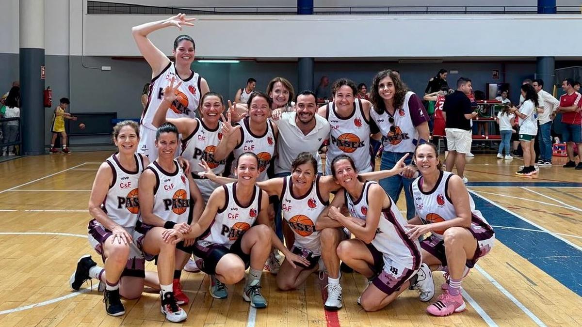 El Club Baloncesto Femenino Málaga Siglo XXI, equipo PASEK, organiza la III Fiesta Basket Fem +35.