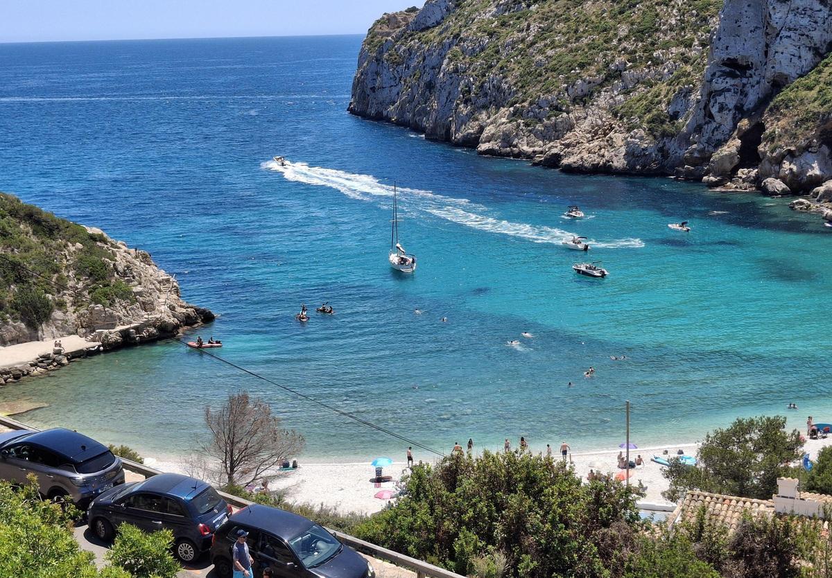 Imagen tomada ayer de la cala de la Granadella
