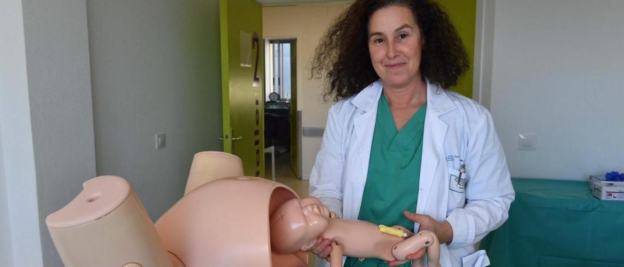 La doctora Belén López Viñas, en el Hospital Materno Infantil Teresa Herrera de A Coruña (Chuac).