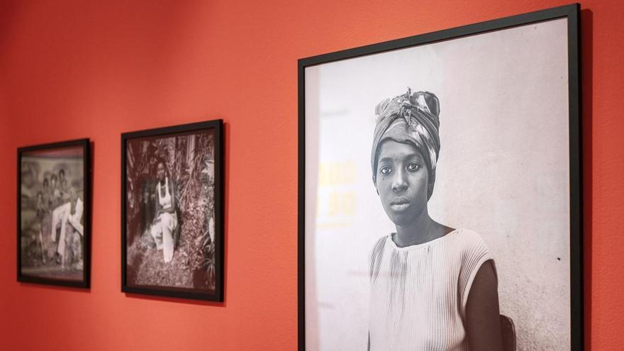 'Guardianes de la memoria': una ventana al legado de la cuna de la fotografía africana en Casa África