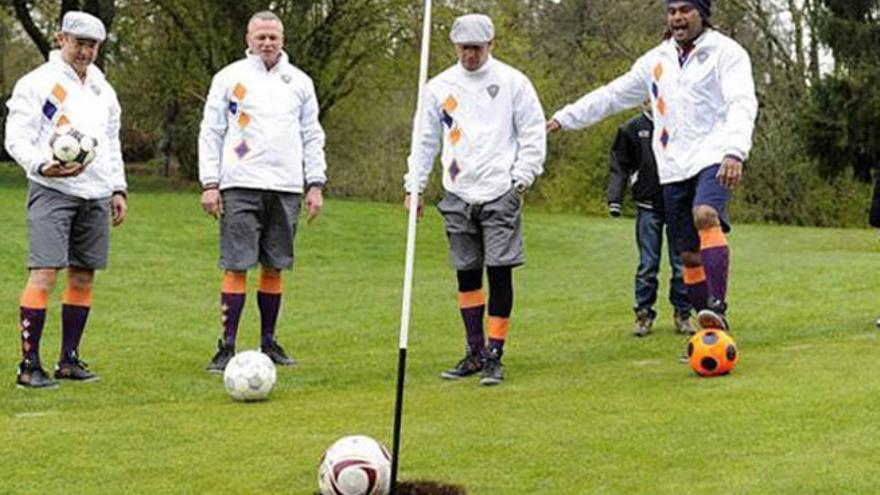 El exfutbolista Christian Karembeu durante la disputa del I Masters de ´Footgolf´ celebrado en Lausana.