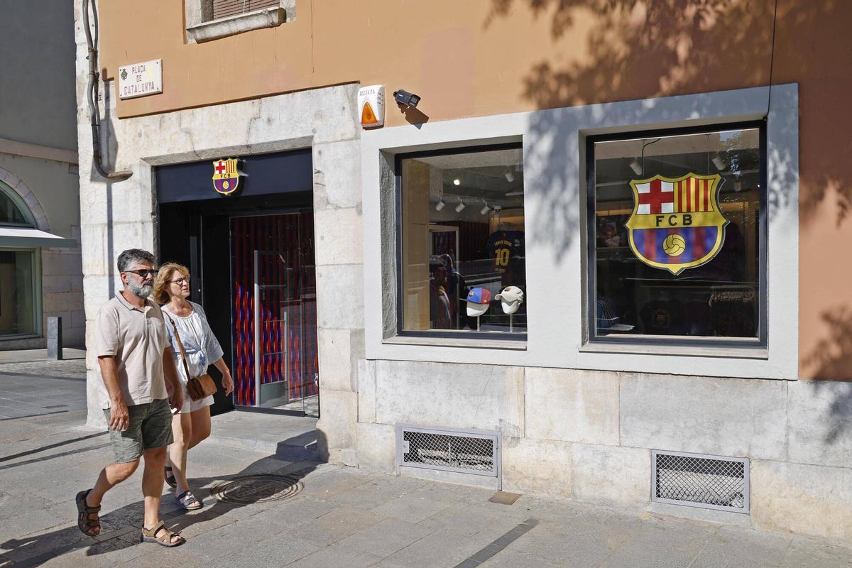La nova botiga del FC Barcelona a Girona.