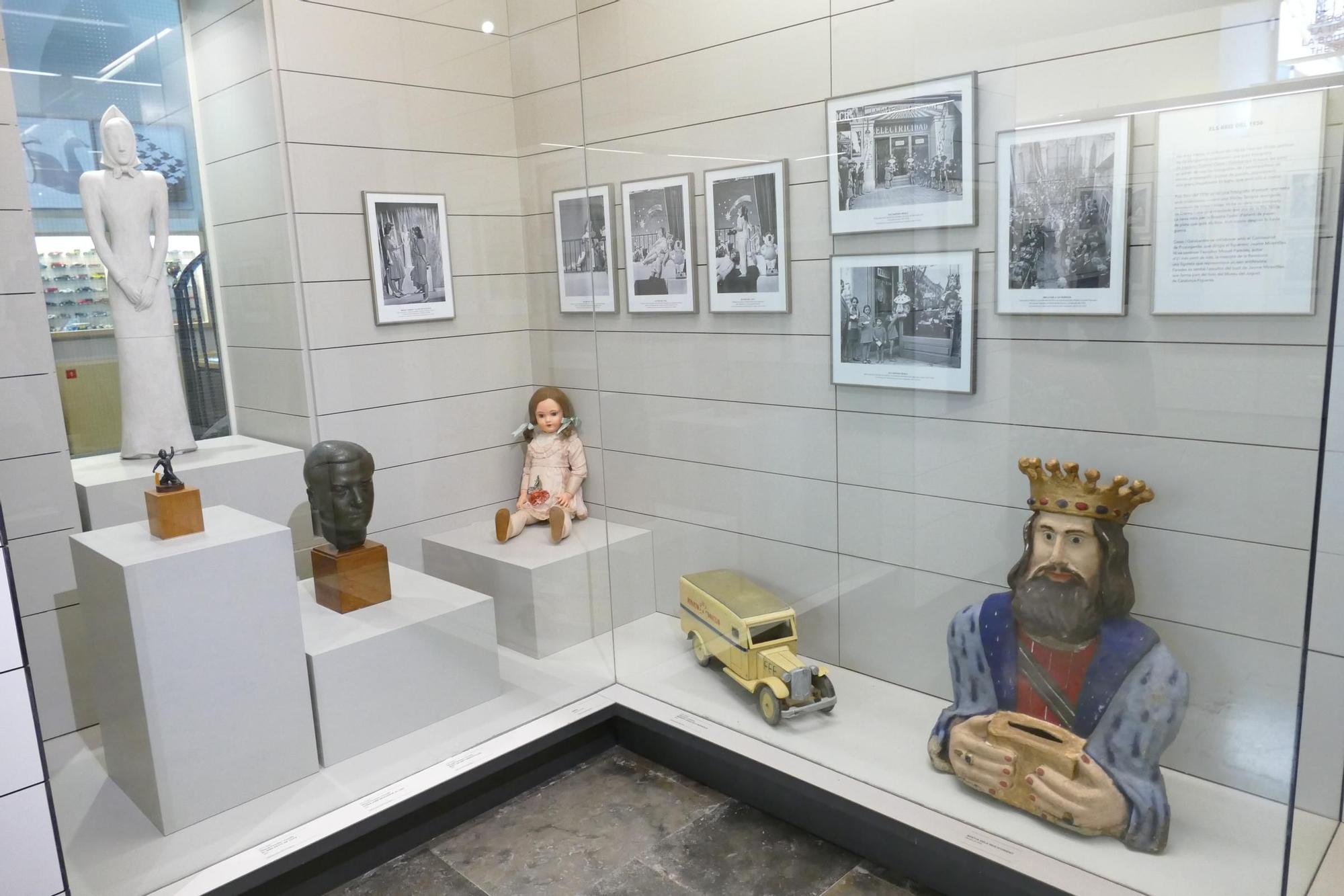 L’exposició “Gabriel Casas i Galobardes. Fotos amb joguets” al Museu del Joguet de Catalunya