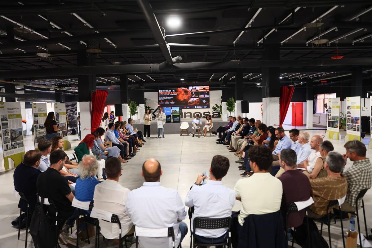 EN IMÁGENES: Visita de expertos internacionales del espacio al Pozo Sotón