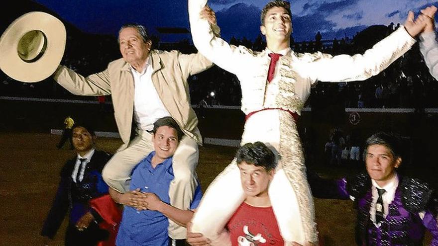 El torero Jairo Miguel concluye su gira peruana con un nuevo triunfo