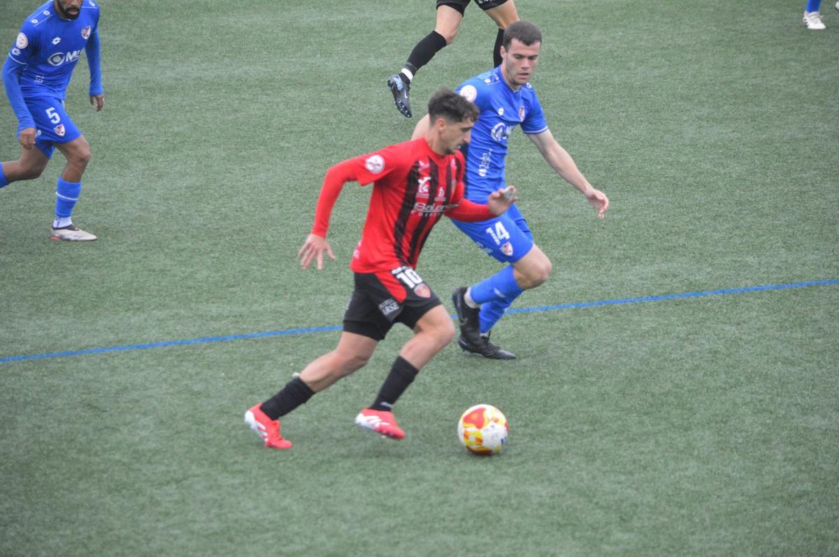 Lance en el encuentro entre Salerm y Linares.