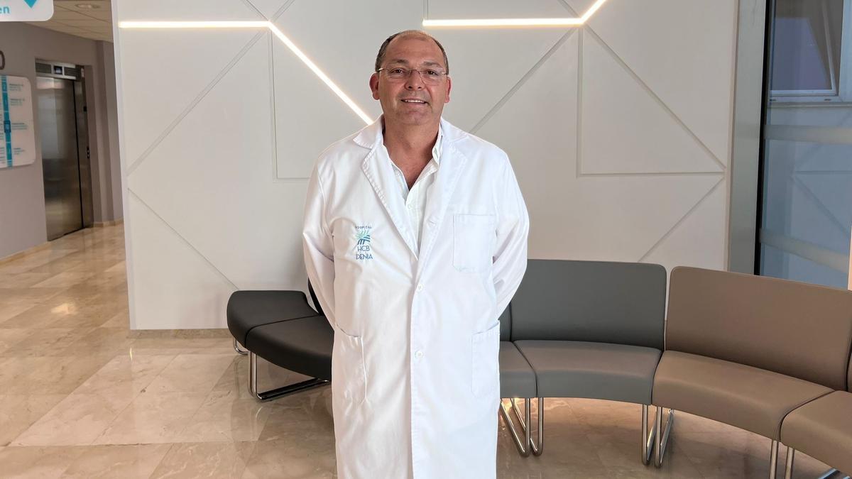 El doctor Fernando Sendra, especialista en Cirugía Ortopédica y Traumatología