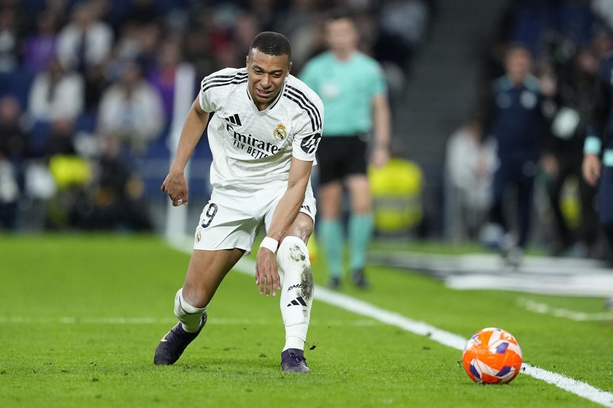 Kylian Mbappé, durante un partido del Real Madrid.