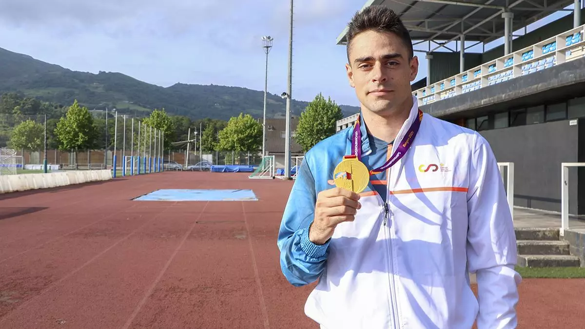 El campeón de Europa de triple salto busca un reto: 8 metros en longitud y 17 en triple
