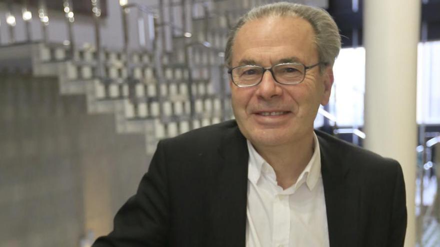 Jorge Fabra, ayer, en las instalaciones de Levante.