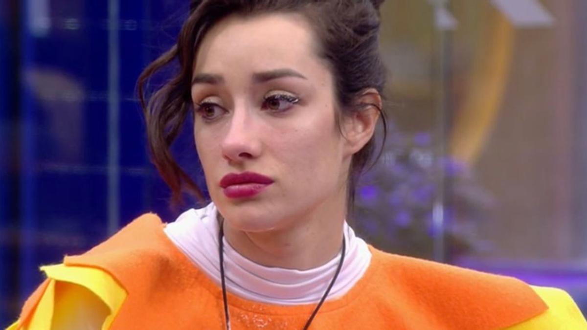 Adara Molinero, ganadora de Gran Hermano VIP 7, enfrenta adversidad por su exhibición íntima