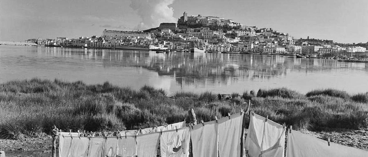 Vista de la ciudad tomada desde Illa Grossa.