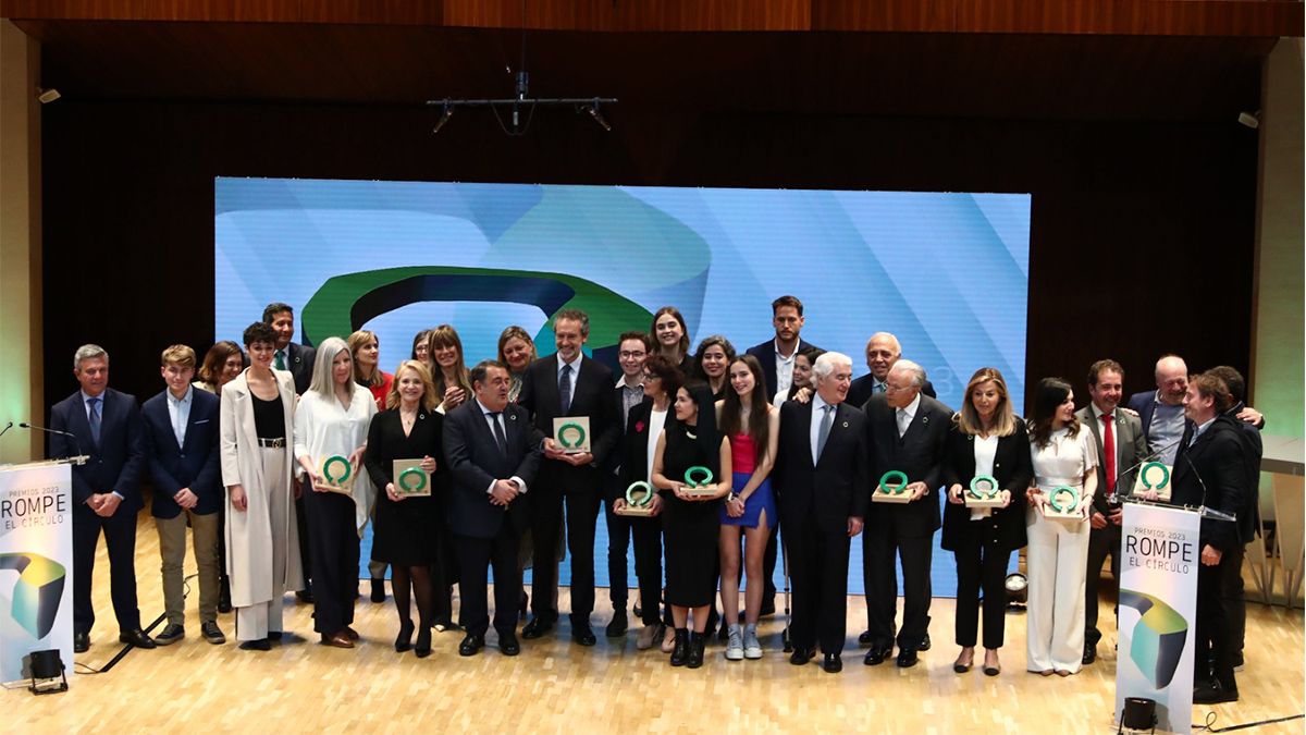 Álex Remiro, jurado en la II Edición de los Premios Rompe el Círculo