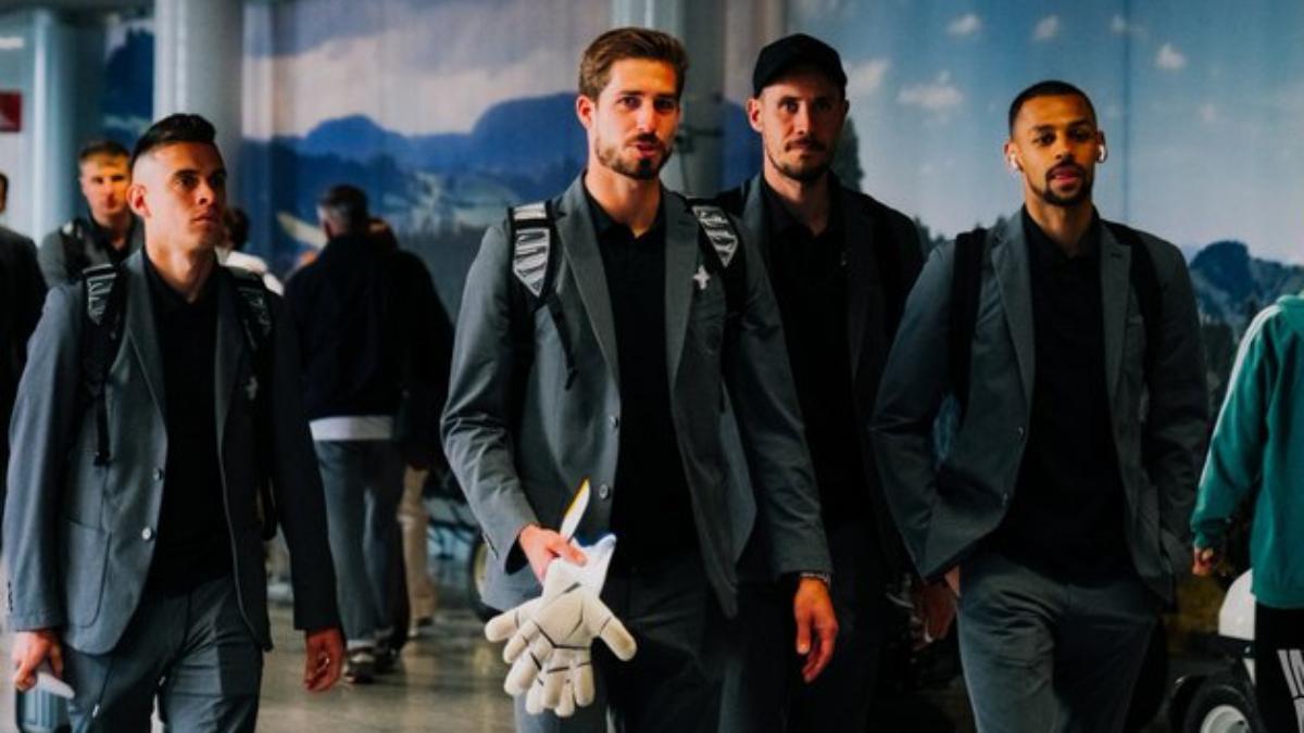 Kevin Trapp, portero del Eintracht, a su llegada a Barcelona