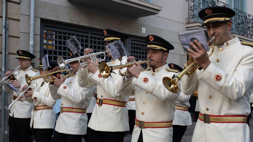 Una de las bandas participantes en el Certamen de Cornetas y Tambores