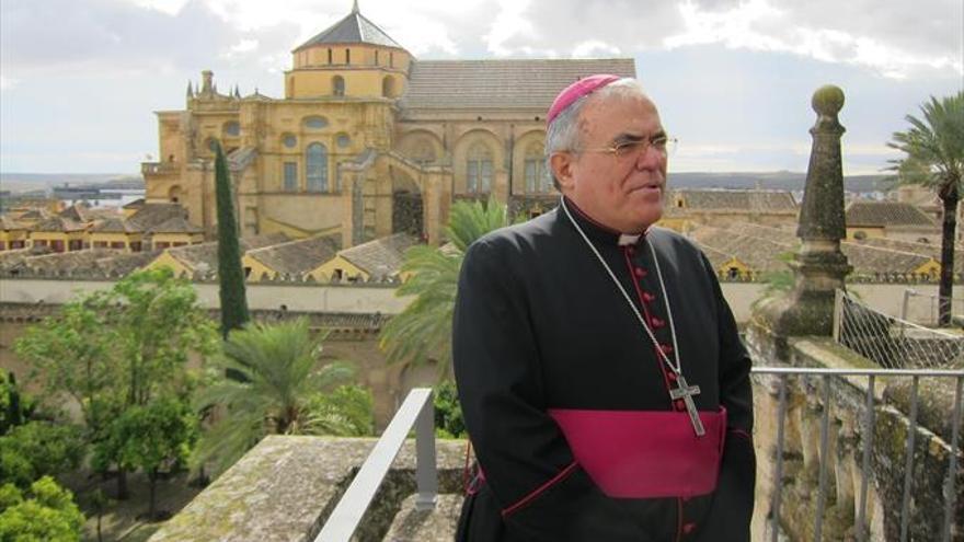 El obispo asegura que sin el Cabildo la Mezquita-Catedral «estaría hundida»