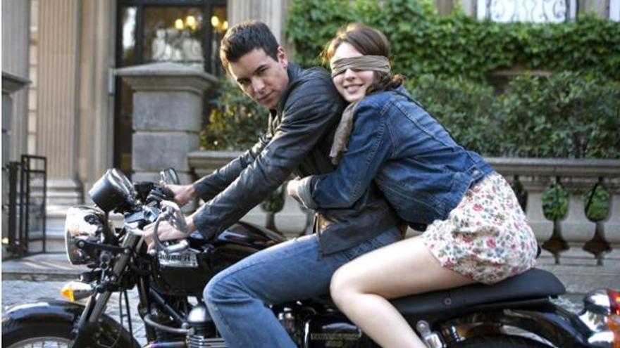 María Valverde y Mario Casas.