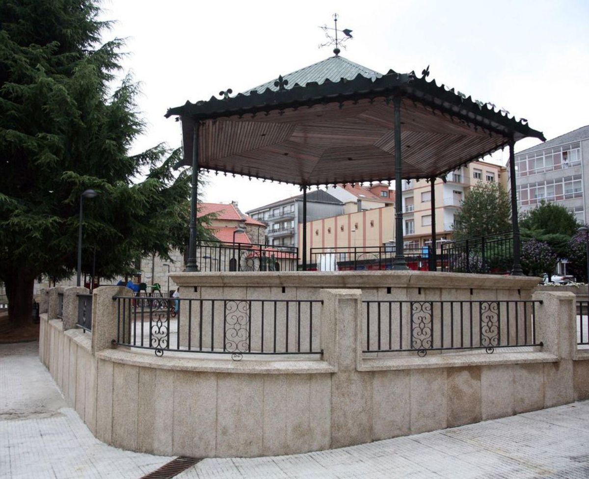 Palco da Música de Lalín. | Bernabé