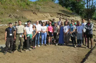Quince jóvenes trabajan como voluntarios en Montes Claros