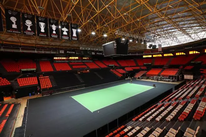 La Fonteta se transforma en pista de tenis