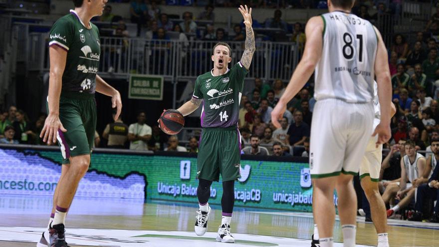 Josh Adams marca jugada en el partido jugado el sábado en el Martín Carpena contra el Joventut.