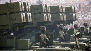 Desfile militar en las calles de Pekín.