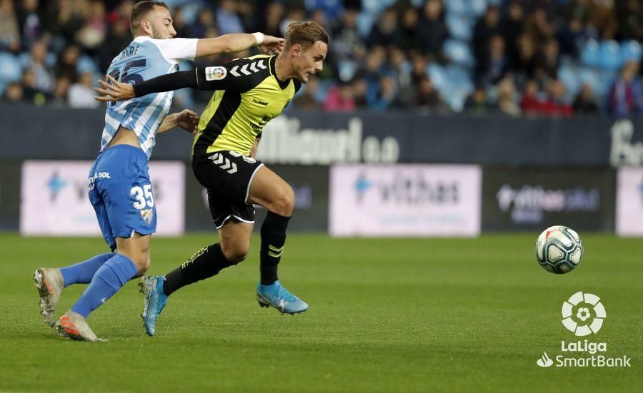 Partido del Málaga CF y el Tenerife en La Rosaleda.