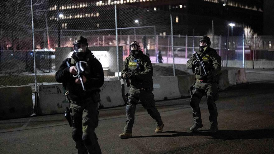 Agentes federales se enfrentan a manifestantes en Sant Paul y Minneapolis