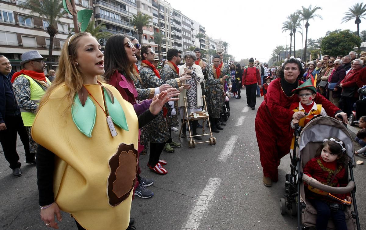 El gran desfile del Carnaval de Córdoba, en imágenes