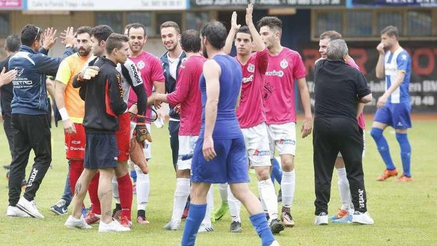 Los jugadores del Cristo Atlético celebran su clasificación.