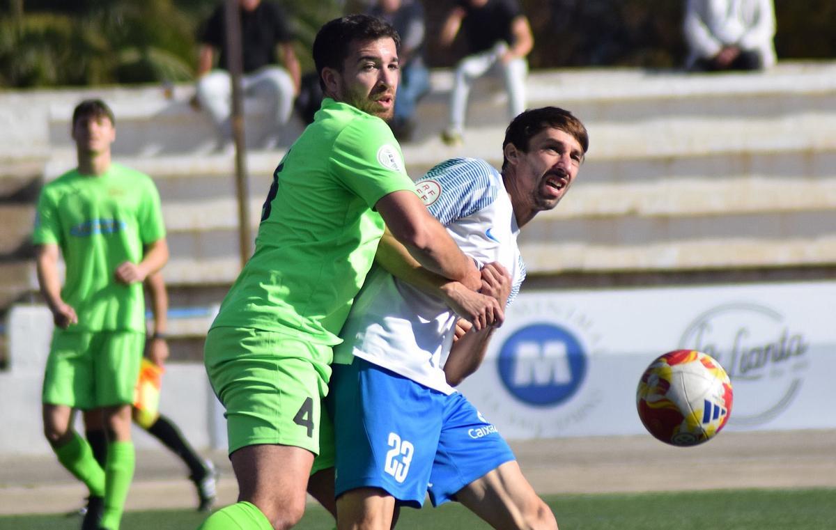 El Vall de Uxó no cerró el partido y el Recambios Colón al final le empató.