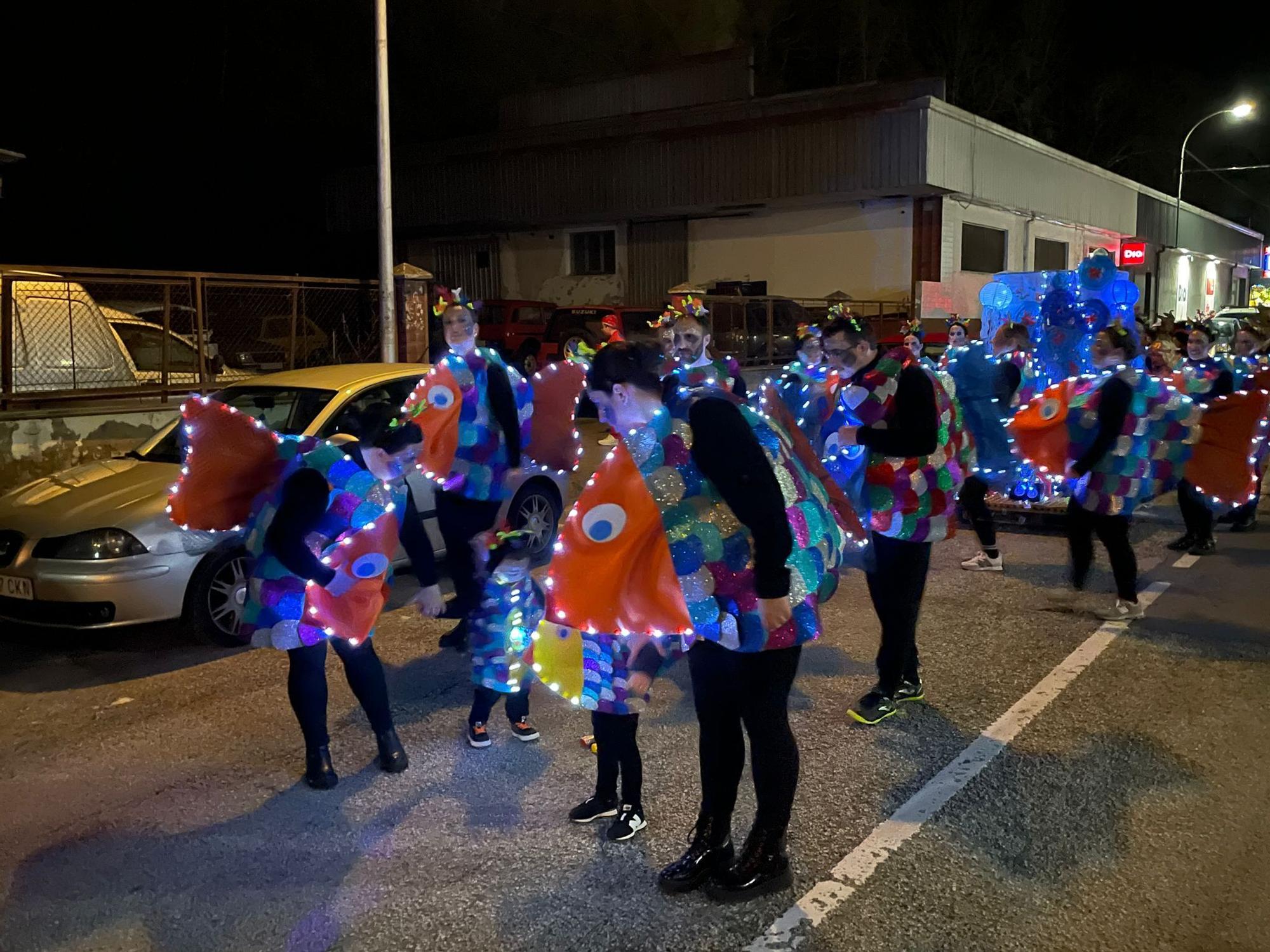 En imágenes: el colorido y disfrutón carnaval de Trevías, en Valdés