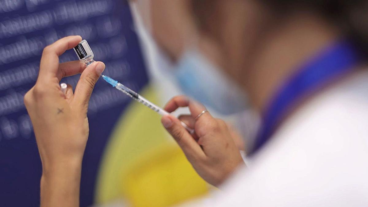 Tercera vacuna de Pfizer: ¿A quién se la van a poner? ¿En qué fechas? 5 Moncloa vacuna pfizer