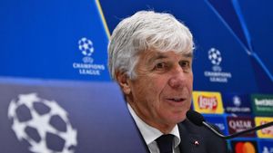 Gian Piero Gasperini en rueda de prensa.