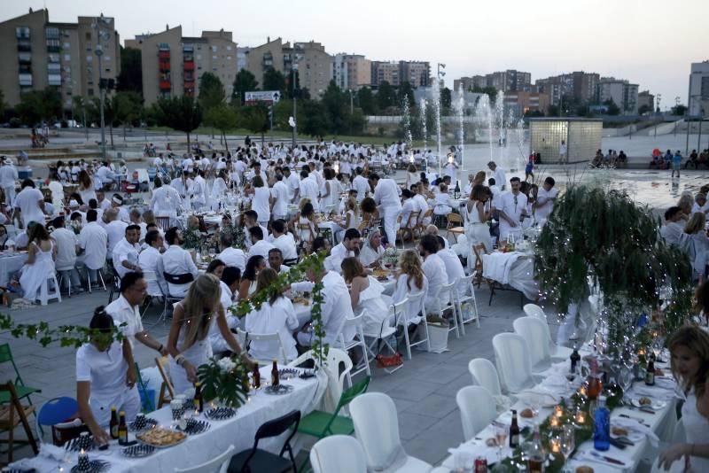 Fotogalería de la cena Noche en Blanco