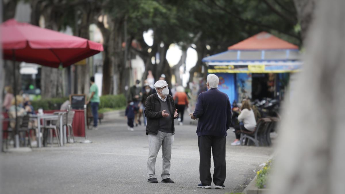 Canarias registra 159 casos y tres fallecidos en 24 horas