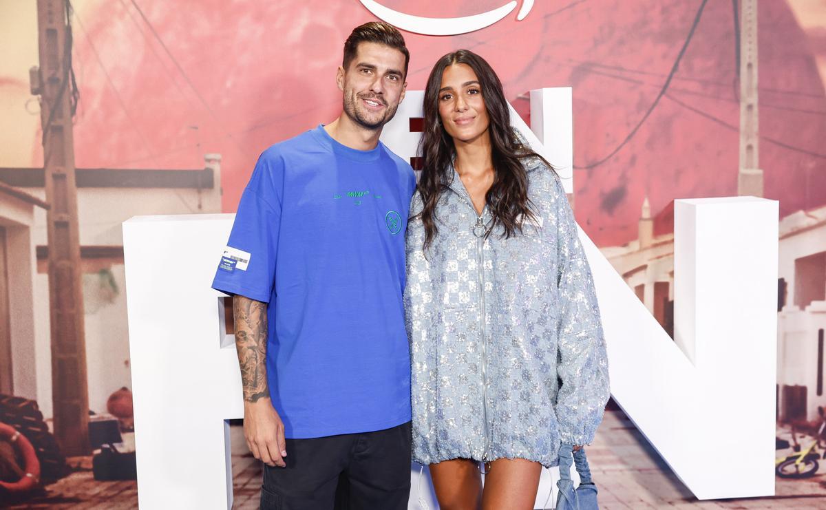 Claudia Martínez y Mario González anuncian que están esperando un bebé
