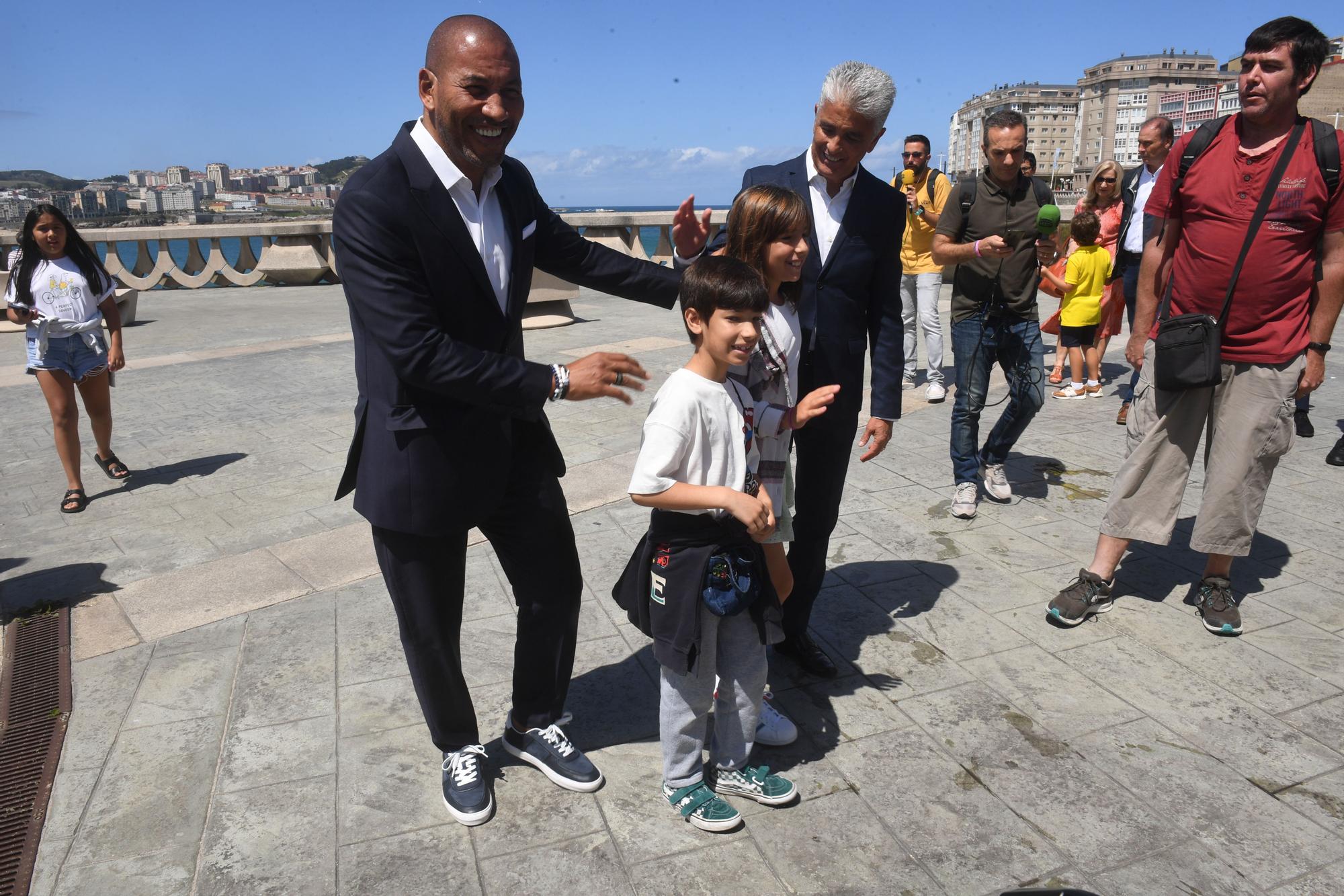 Mauro y Bebeto ya están en A Coruña para su homenaje