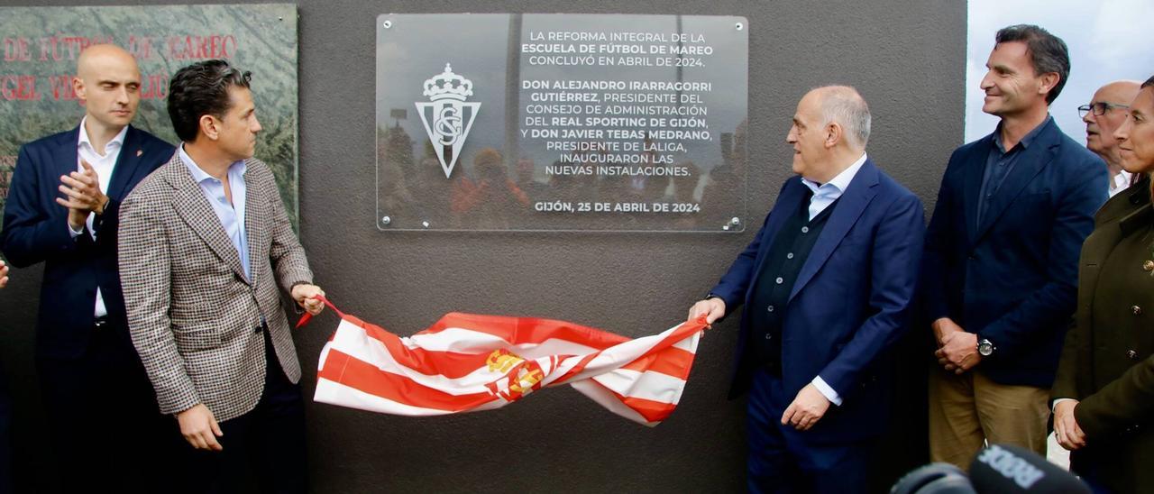 Los detalles de un día para la historia en Mareo: del mensaje de &quot;hacia dónde va el Sporting&quot;, a los ecos del Mundial