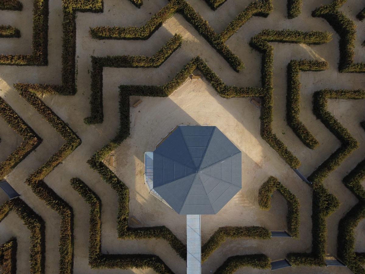 Así es Laberintus Park, el laberinto más grande de España y el único biotecnológico del mundo, situado en Humilladero, en Málaga