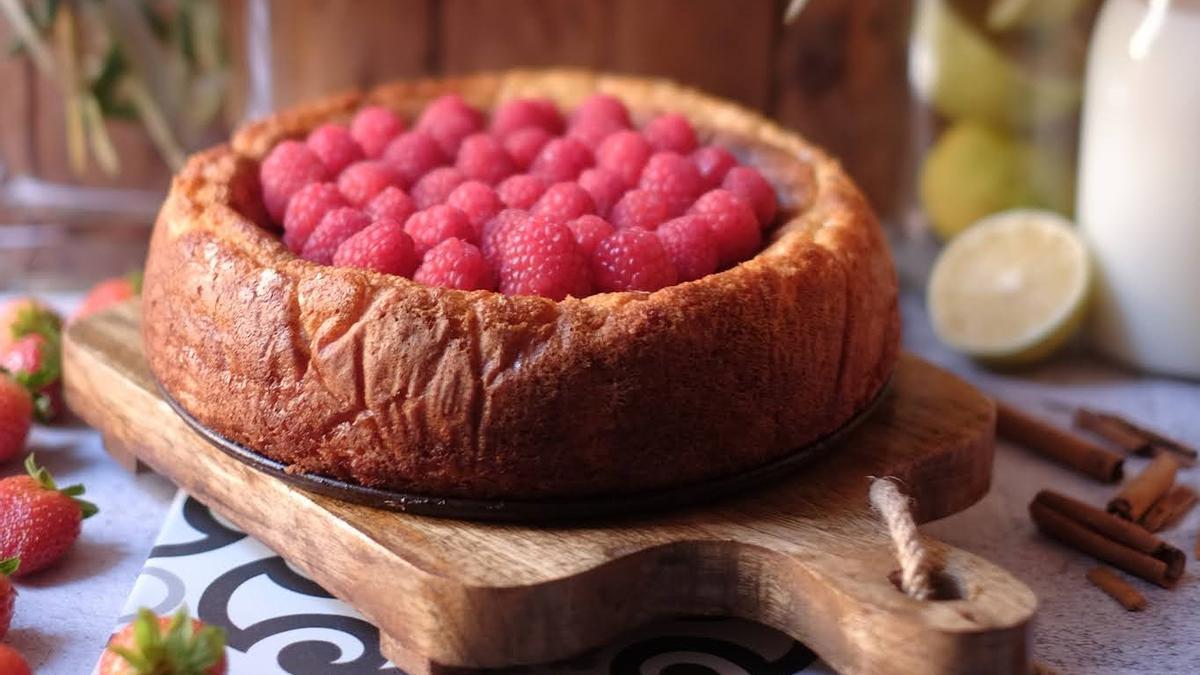 Pastel de leche con canela y limón.