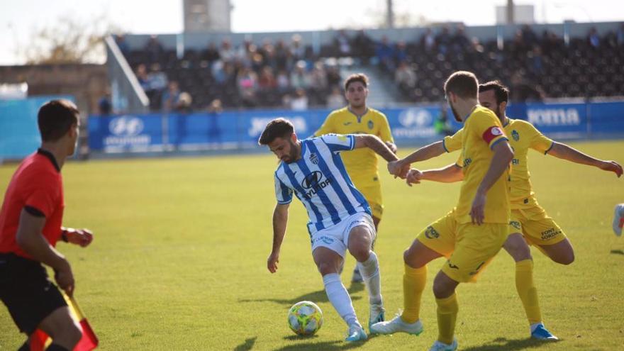 Das gegnerische Team musste in den Ersatztrikots von Atlético Baleares spielen.