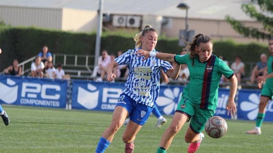 El Alhama empieza ante el Levante el camino de regreso