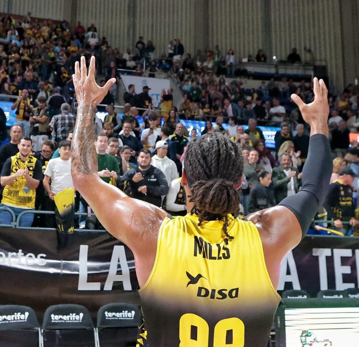 Patty hace subir la fiebre aurinegra