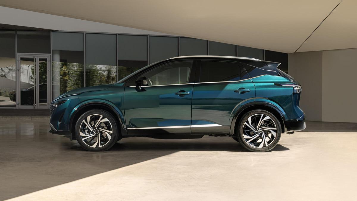 Nissan Qashqai e-Power benzinle yakıt ikmali yapıyor ancak yalnızca elektrikle hareket ediyor