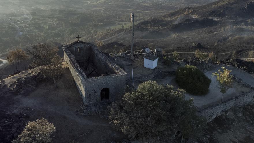 Capilla de Santa Ana de Oímbra: la iglesia devorada por el fuego renace de las cenizas