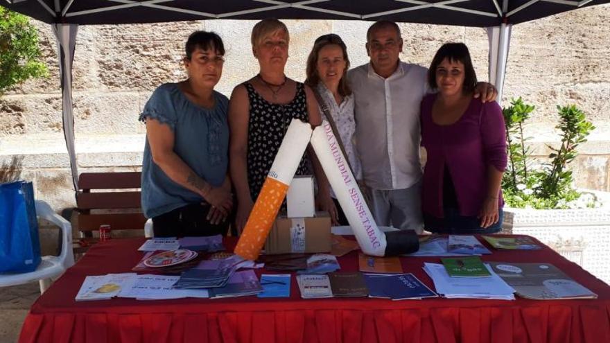 Stand informativo en Paterna.